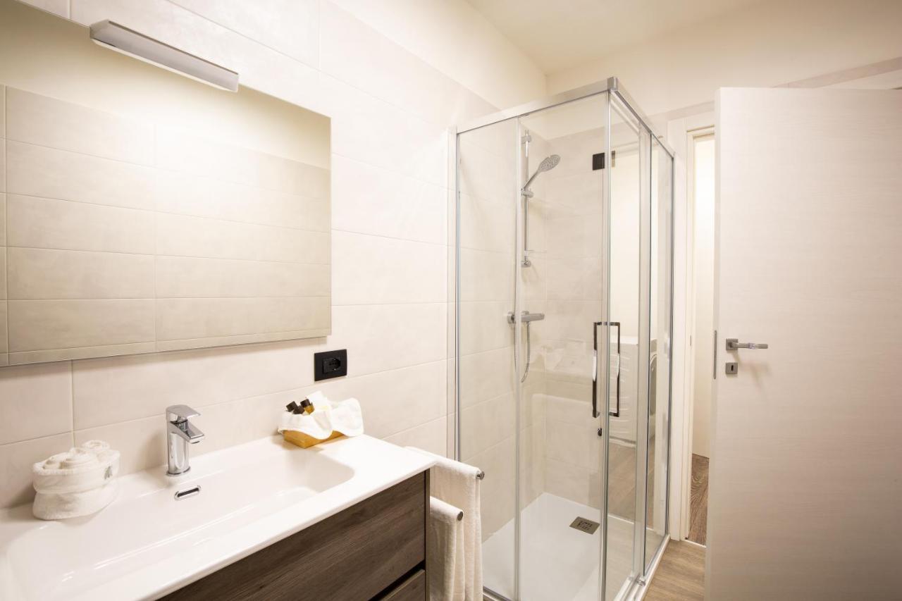 Borgo Verticale Luxury Apartments แฟลเตร ภายนอก รูปภาพ